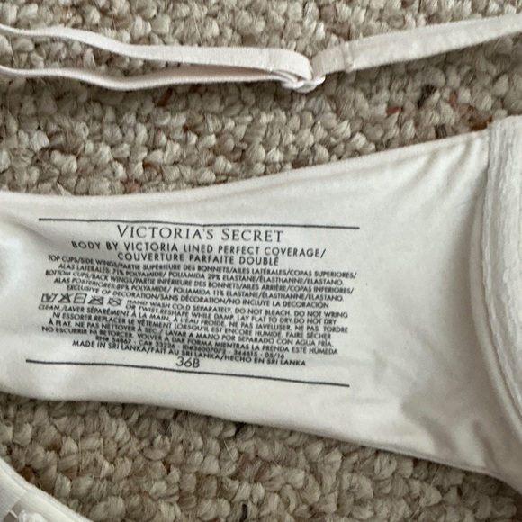 Victoria's Secret Lace and Patterned Bra bundle - cream, Black, Leopard, Pink - Picture 5 of 5